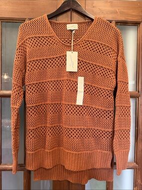 Universal Thread Men’s Open-Weave Crewneck Sweater - Rust